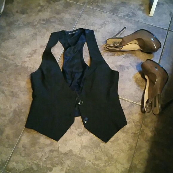 Express vest
