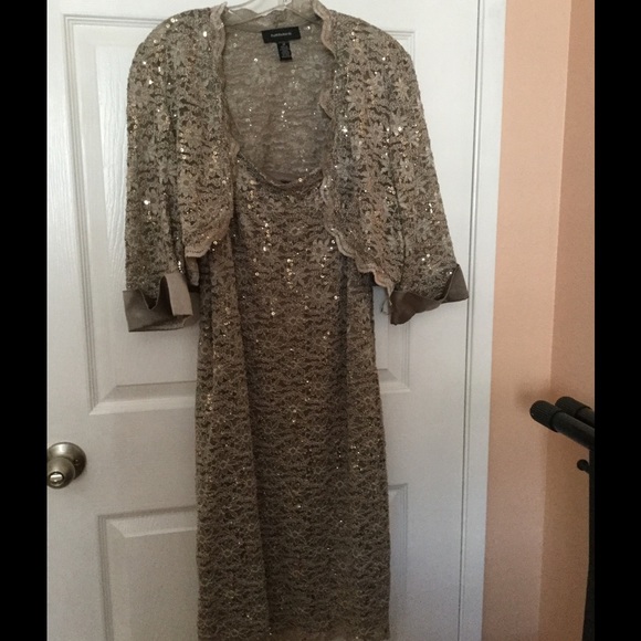 Sequined lace elegant jacket dress. - Picture 1 of 4