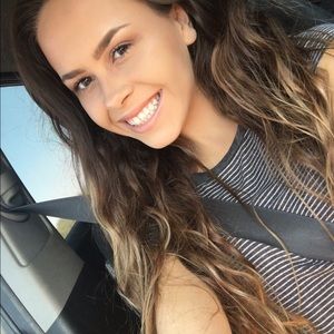 Meet your Posher, Isabelle