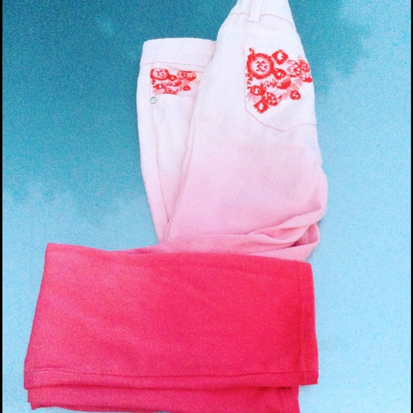 Ally B. Jeans - Picture 1 of 1