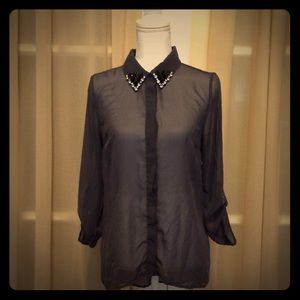 Dark gray sheer button top w/ rhinestone collar
