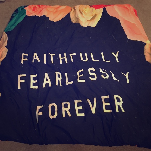 Full Duvet Cover plus 2 Pillow Shams