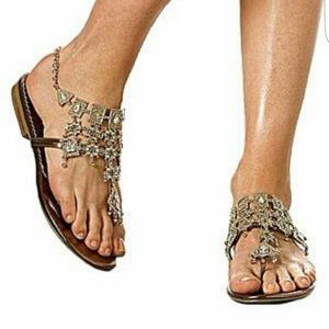 Colin Stuart Chandelier Thongs sandal