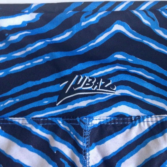 Zubaz Zebra Leggings - Picture 2 of 4