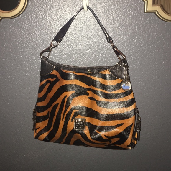 Dooney & Bourke Purse