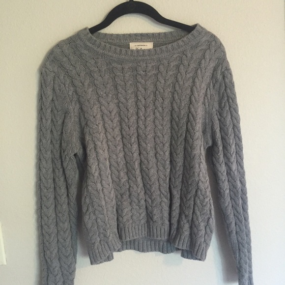 Cotton On sweater