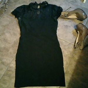 Bebe lace top and fitted