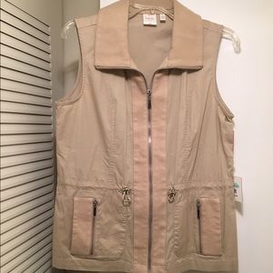 2pc Rafaella bundle vest and capri pants