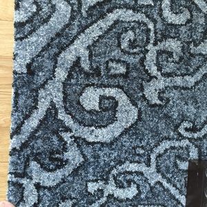 Meet your Posher, Garnet