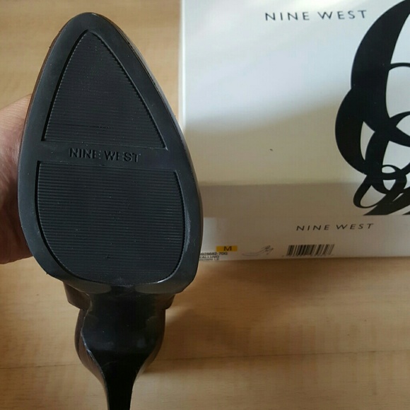 (Sold) - Picture 3 of 4