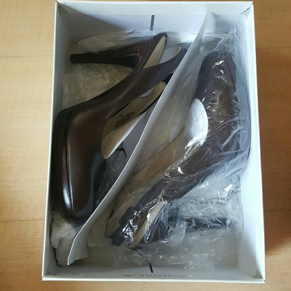 (Sold) - Picture 4 of 4