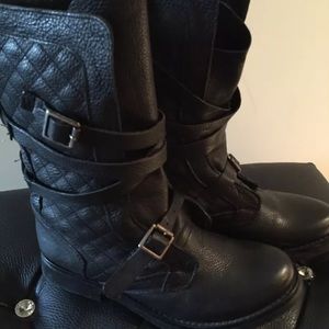 Steve Madden black leather boots size 9.5