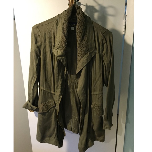 ARMY GREEN JACKET