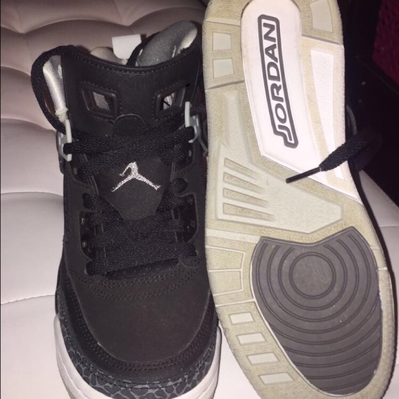 size 5.5 Jordan Spizike‼️