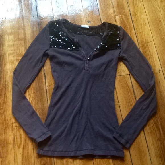 Free People Tops - Free people long sleeve shirt with sequins