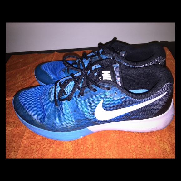 Nike Training Shoe - Mens Size 12