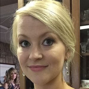 Meet your Posher, Casey