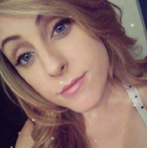 Meet your Posher, Kari