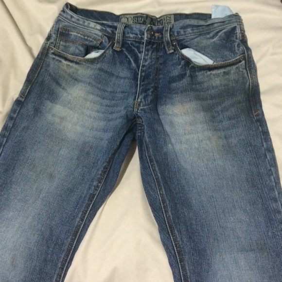 Blue jeans - Picture 1 of 1