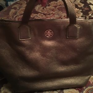 EUC Tory Burch leather bag