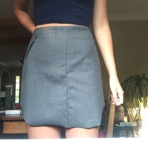 grey pencil skirt
