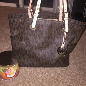 Michael Kors large leather shoulder bag