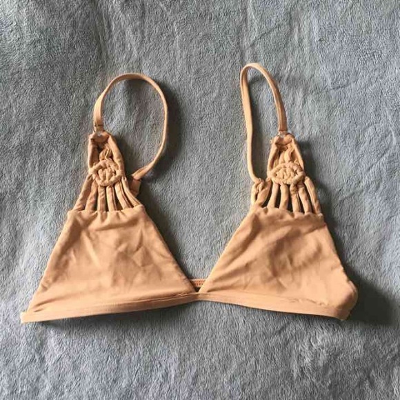 Frankie's bikinis nude Bella top - Picture 2 of 3