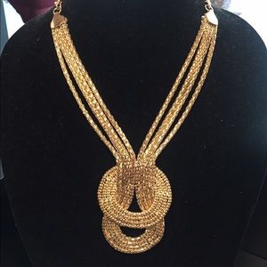 🔥SOLD🔥 Gold Loop Necklace