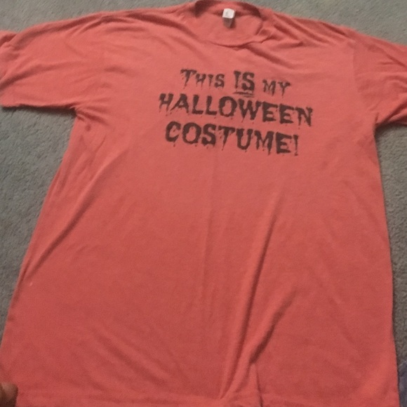 Halloween tee