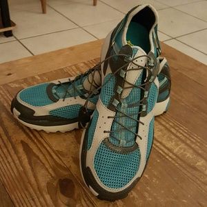 Women's Columbia Techlite Tennis Shoes