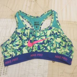 NIKE PRO SPORTS BRA