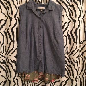 Sleeve less top size 22-24