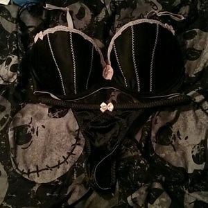 Victoria's Secret Bra and Thong Set