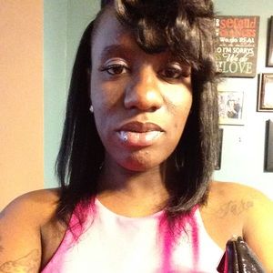 Meet your Posher, Tiara