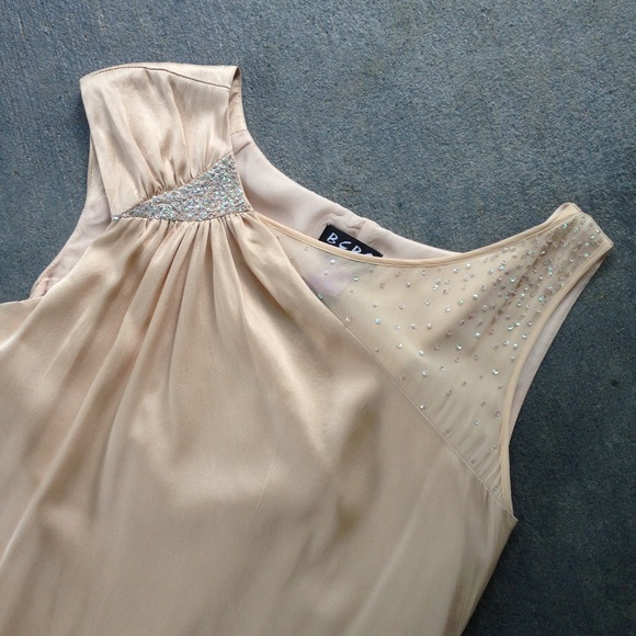 Flowy BCBG gown - Picture 2 of 4