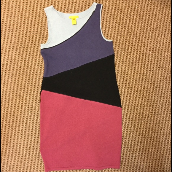 Catherine Melandrino sleeveless sweater dress