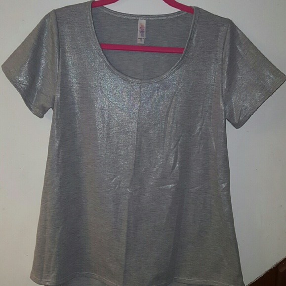 Lularoe Classic Tee