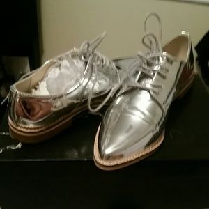 Platinum silver oxfords