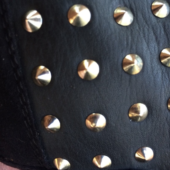Forever21 studded black wedges with shoe lace - Picture 3 of 3