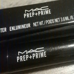 MAC Prep + Prime highlighter. Light.