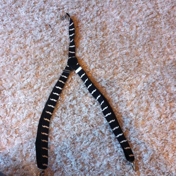 Black and white mustache suspenders - Picture 1 of 2