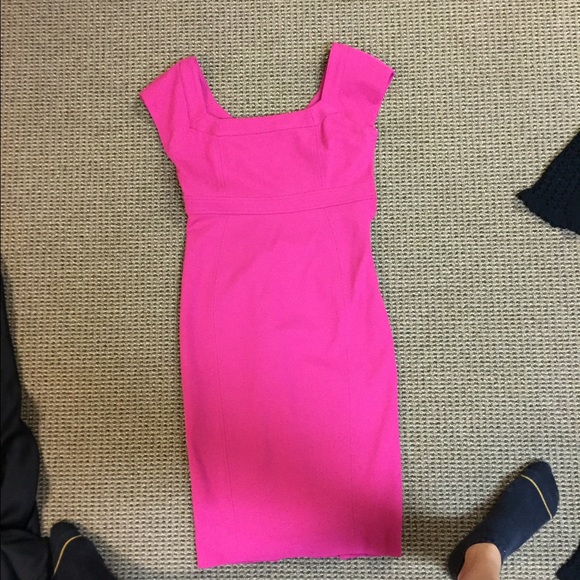Diane Von furstenberg magenta sheath dress