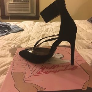 Jeffrey Campbell Davan Pump size 7.5