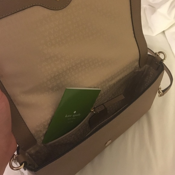 Kate spade cross body bag unused just bought!!! - Picture 3 of 4