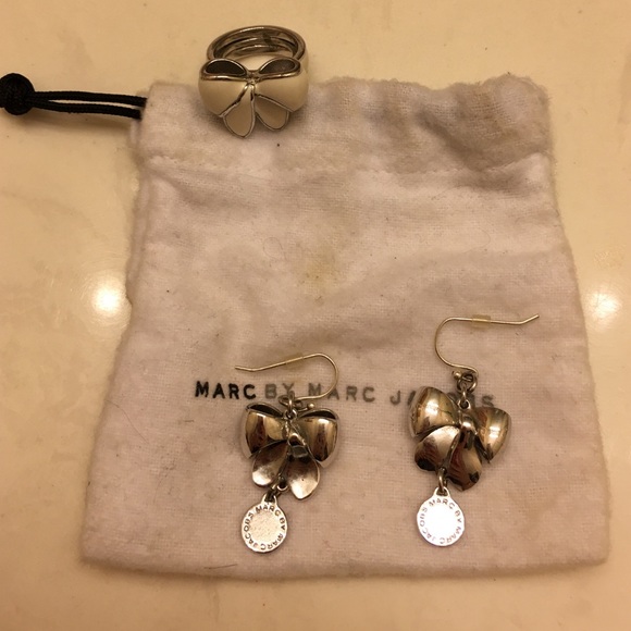 Marc bu marc jacobs ring and earrings