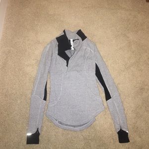 Lulu half zip