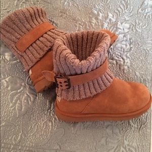Ugg Cambridge Boot size 8 like new