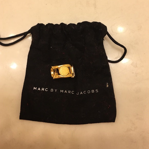 Marc by marc jacobs ring size 6