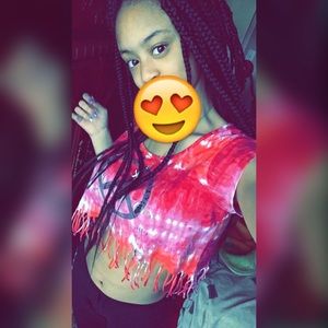 Meet your Posher, Khamiah