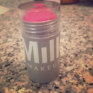 Milk Lip and Cheek in Swish